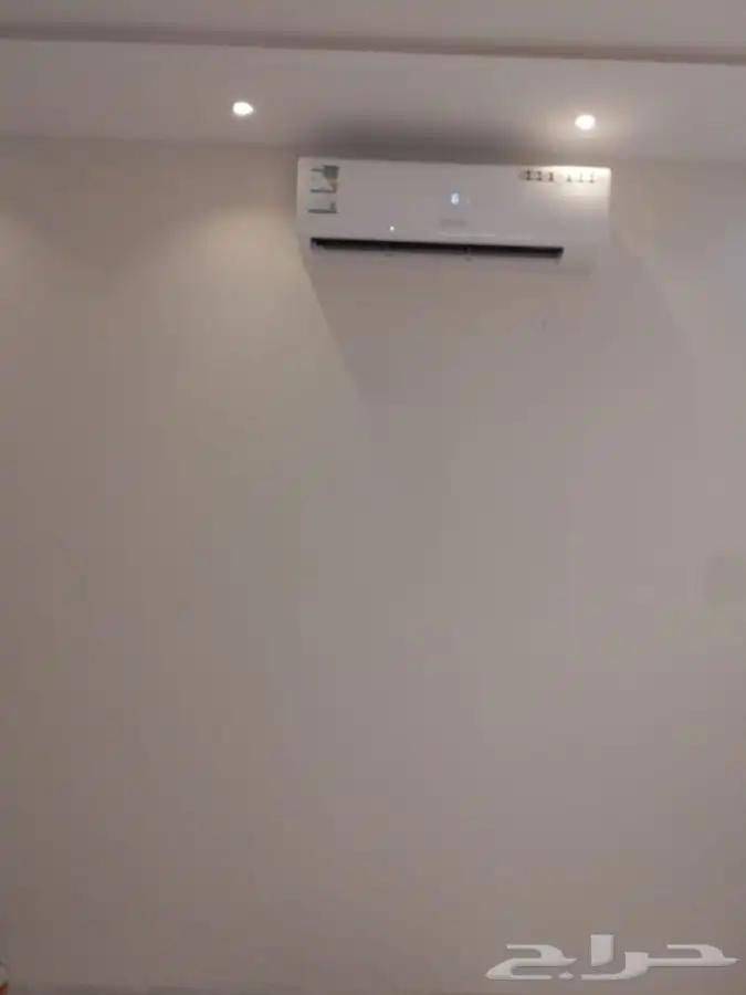 مكيفات لوجان الذهبيه اسبلت جداري 8