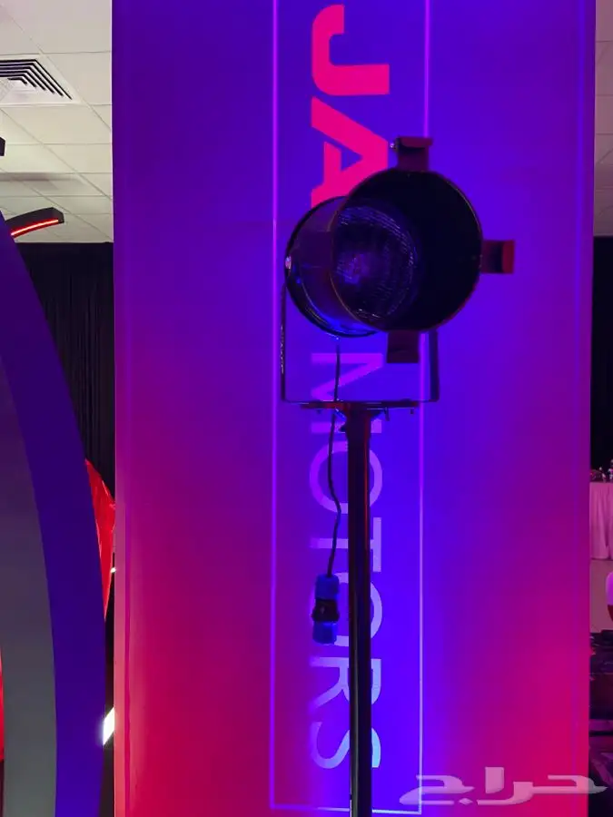 تأجير شاشات استيج تراس اضاءه صوتيات ستى كلرر 5