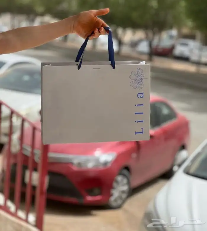 طباعة بوكسات عباية أكياس لوقو قماش كروت 8