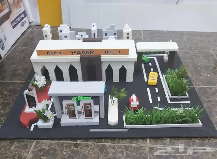 خطاط ورسام عمل مجسمات 0