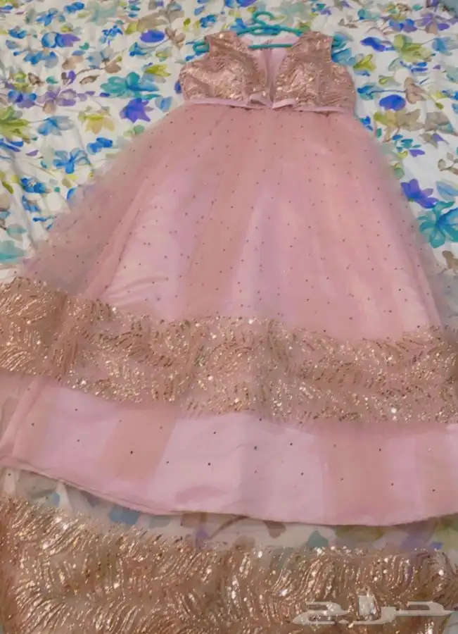 فستان جديد للبيع بسعر مخفض 1