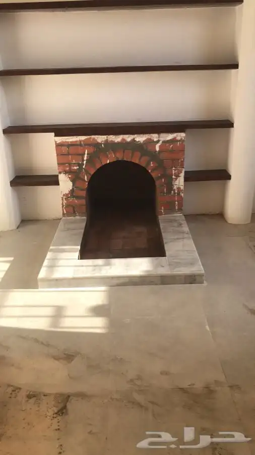 جميع انوع المشبات والقرميد في الباحه 0