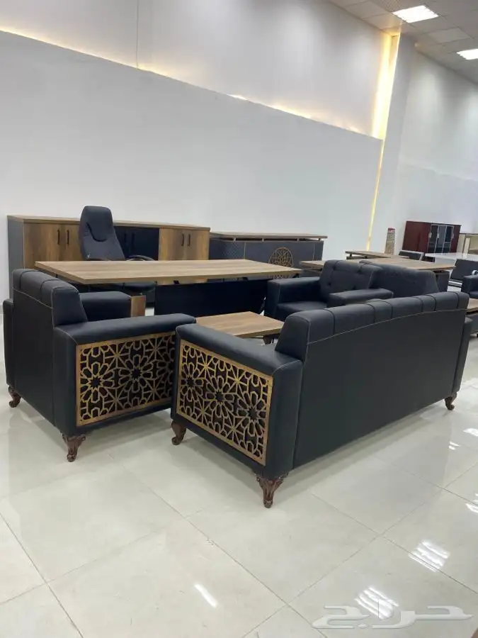 مكاتب ادراية فخمة واحدات عمل مشتركة 54