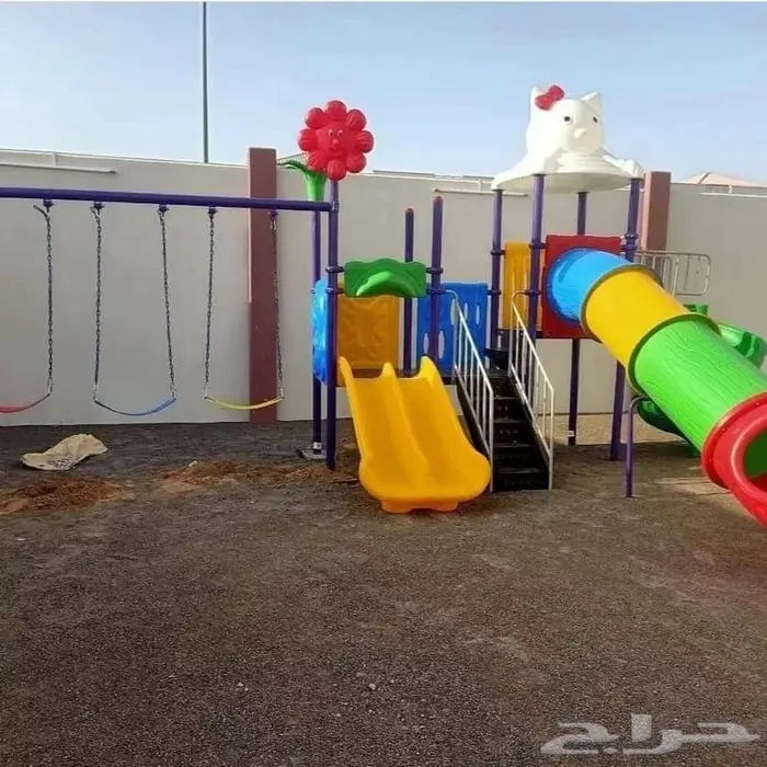 العاب خارجية مراجيح و زحاليق 2