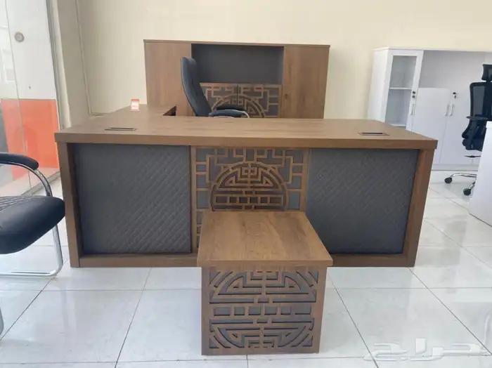 مكاتب ادراية فخمة واحدات عمل مشتركة 1