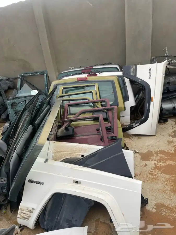 للبيع قطع شروكي من 90 الى 2001 0
