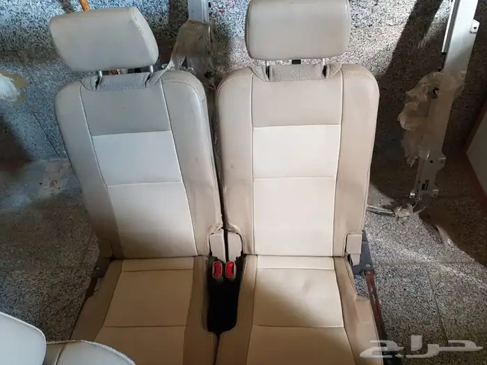 مقاعد فورد إكس بلور 2