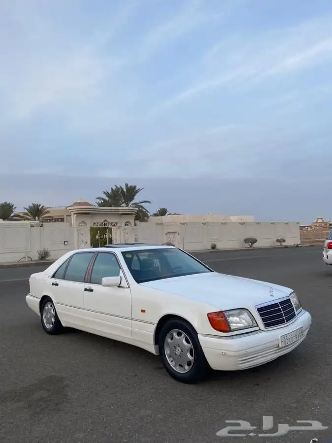 للبيع مرسدس S E L مخزن 0