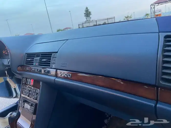 للبيع مرسدس S E L مخزن 11