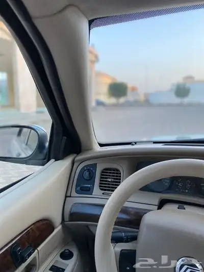 جراند ماركيز 2010 .. تم البيع .. 23