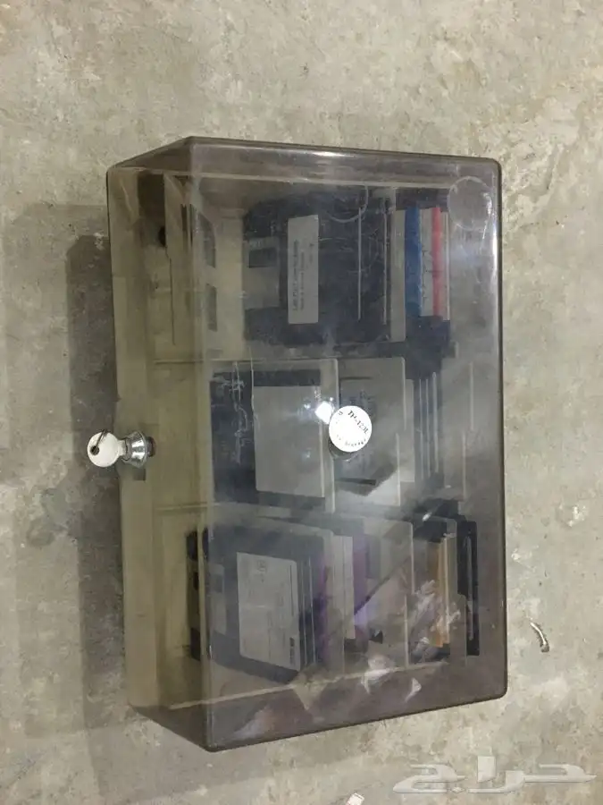 فيديو ومسجل كاسيت وشريط للتعليم وملحقات الكمبيوتر للبيع 1