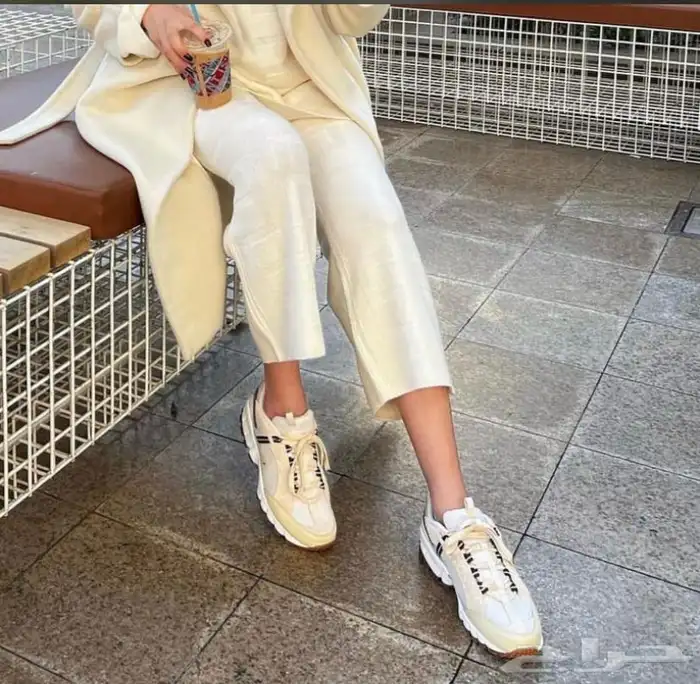 شوزات هاي كواليتي توصيل للمنزل   24