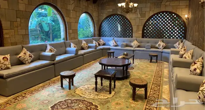 طقم كراسي خشب وحديد خارجية 3