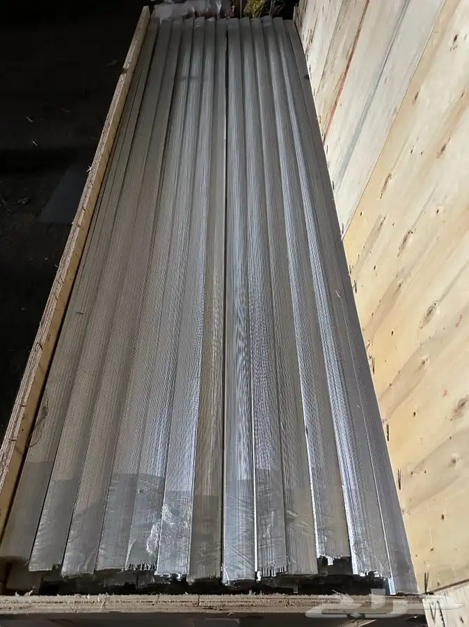 شرائح اللامنيوم (Aluminum Flashing (Weather Proofing) Strip) 8
