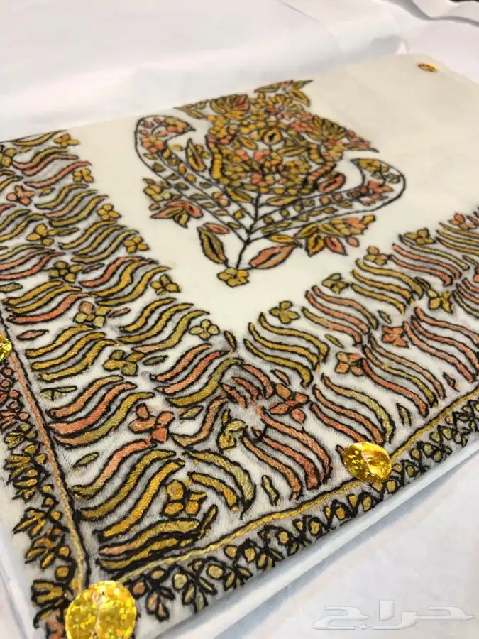 سعر تصفية ..شالات بشمينا تطريز يدوي 15