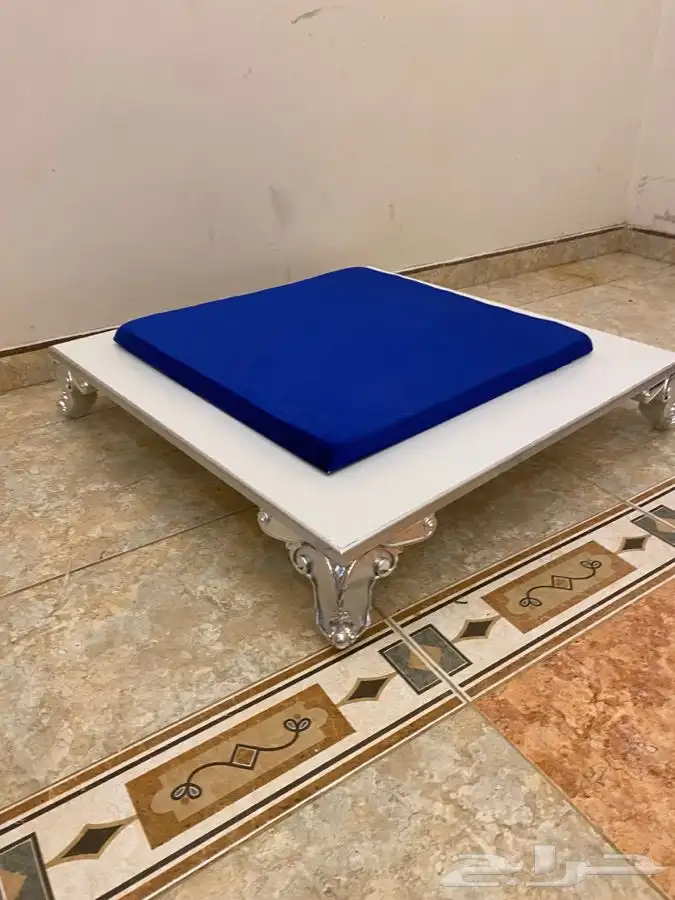 طاولة بلوت 20