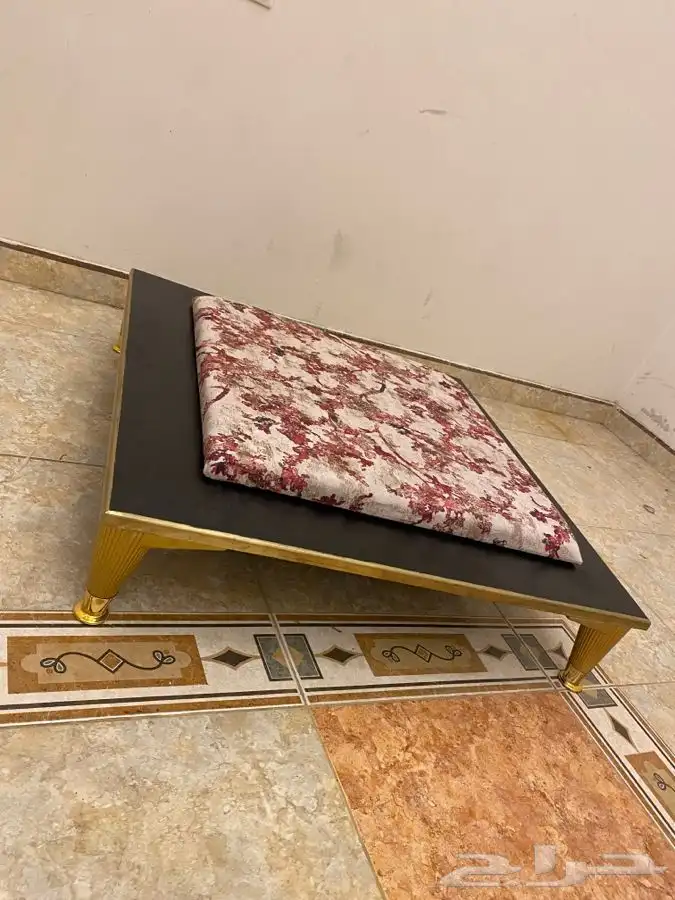 طاولة بلوت 25