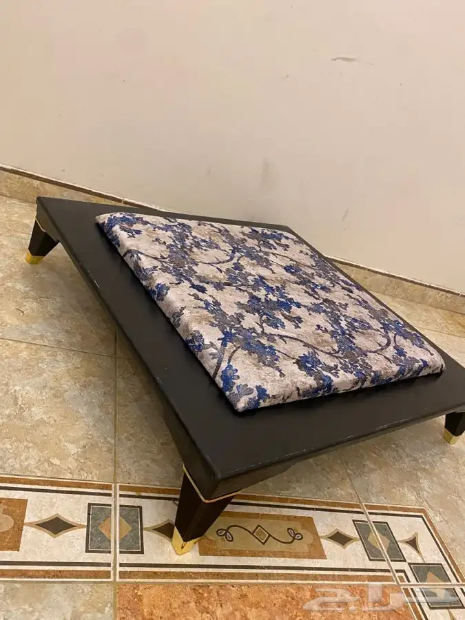 طاولة بلوت 9