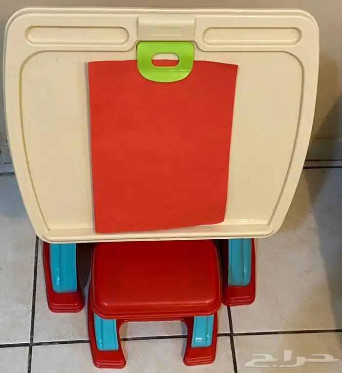 طاولة دراسة مع كرسي للاطفال . Children desk  chair Tengjia 9