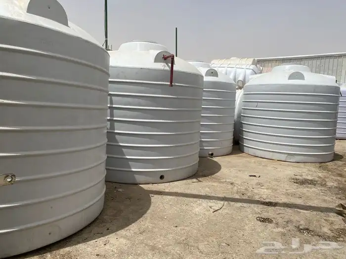 خزانات ماء للبيع 16000التر 1