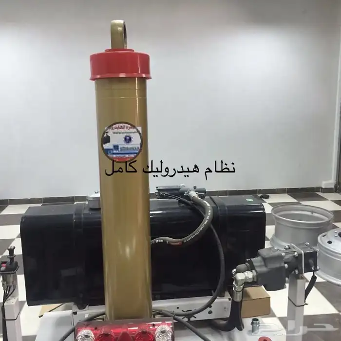 تركيب نظام هيدروليك وحدادة صناديق 3