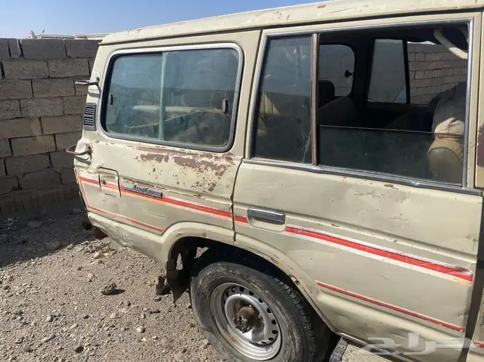 البيع قطع جيب مديل 84 42