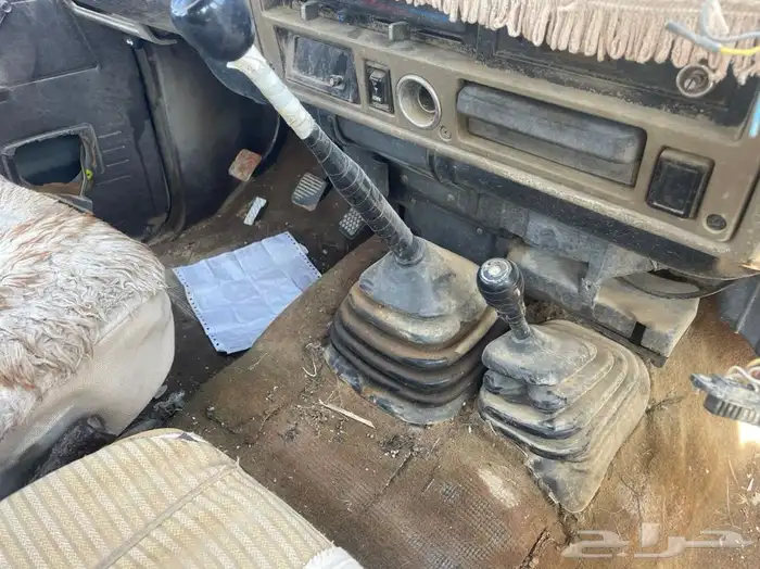 البيع قطع جيب مديل 84 17