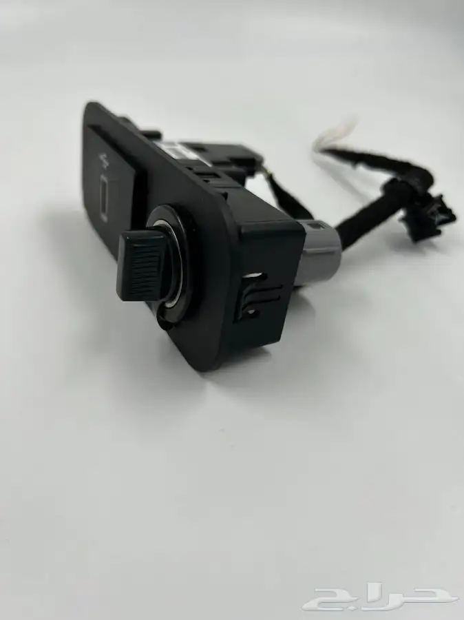 موستنق قطعه usb 3