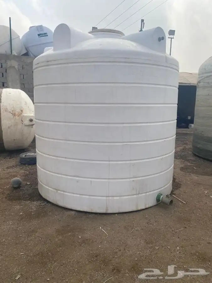 خزانات ماء للبيع 10التر نضيفه 7