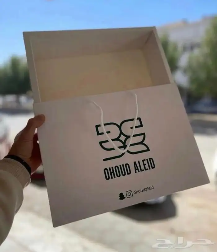 طباعة بوكسات عبايات لوقو جلد ليبل قماشي 15