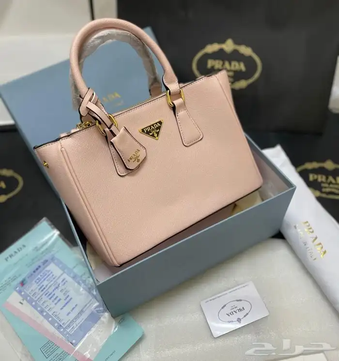 ماركه درجه اولى (شنط_شوزات) 36