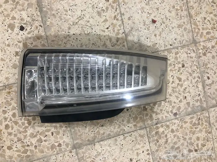 اسطب CTS ابيض من 2008 -2011 2