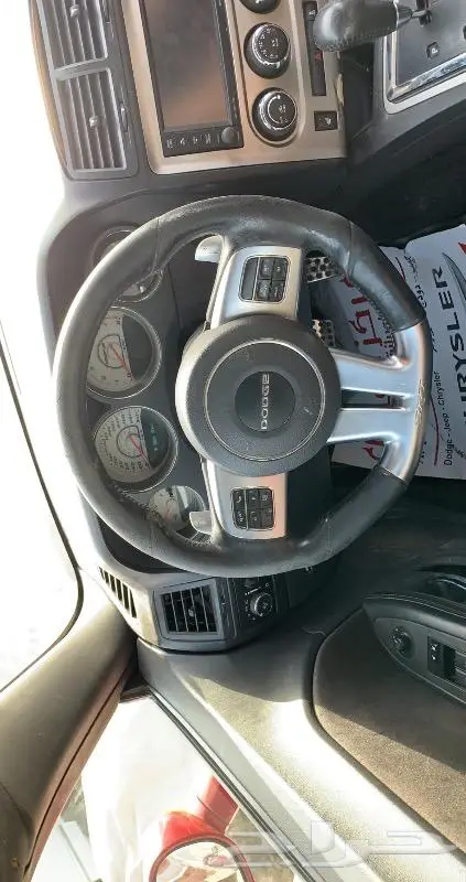 بيع قطع غيار تشالنجر Srt 2012 5