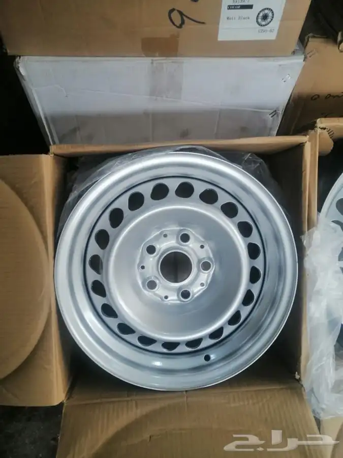 دمعه طقم هايلكس4 جنوط الدمعه باقي بالكرتون جديده موديل جديد 3