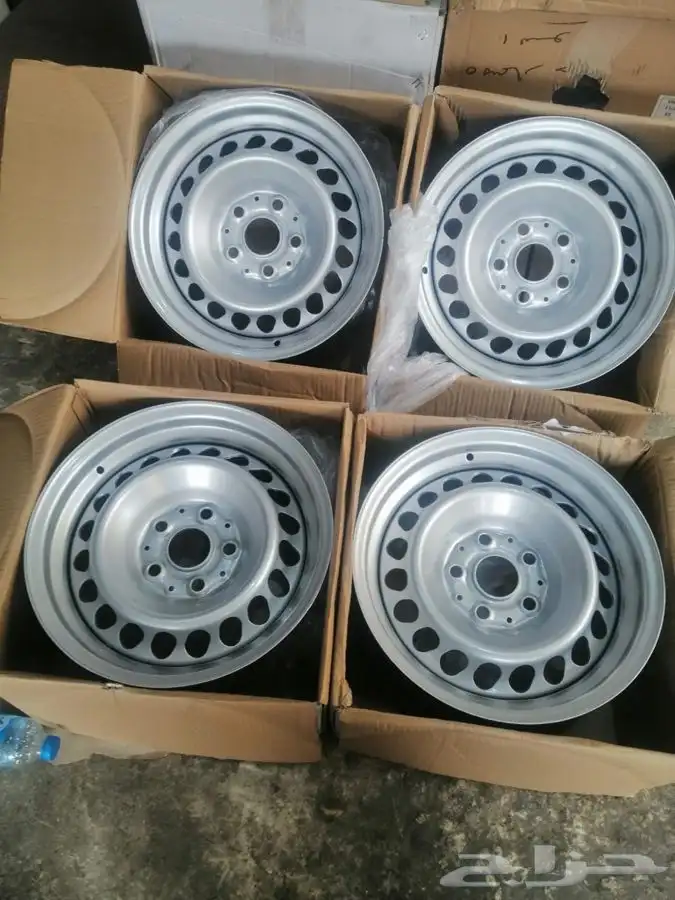 دمعه طقم هايلكس4 جنوط الدمعه باقي بالكرتون جديده موديل جديد 1