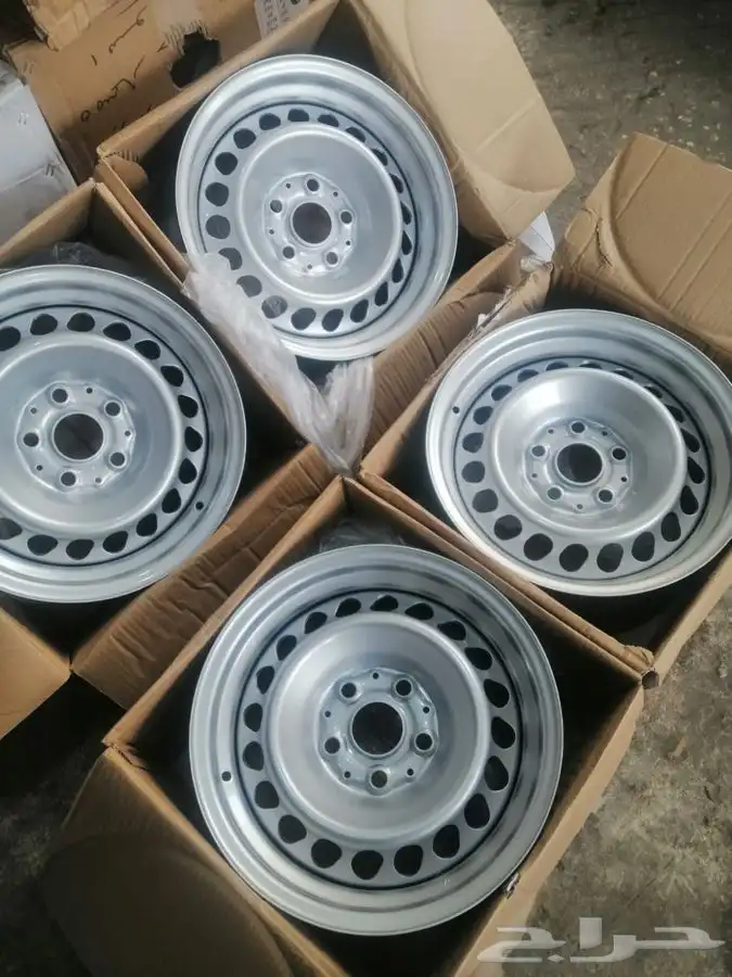 دمعه طقم هايلكس4 جنوط الدمعه باقي بالكرتون جديده موديل جديد 2