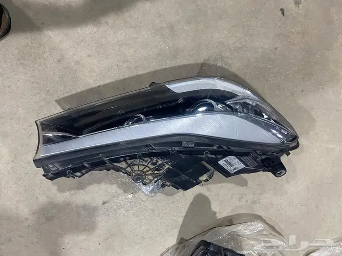 للبيع طقم شمعات بي ام 740 2