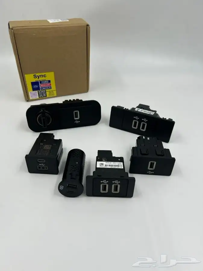 فورد قطع غيار USB تدعم AppleCar Play 0