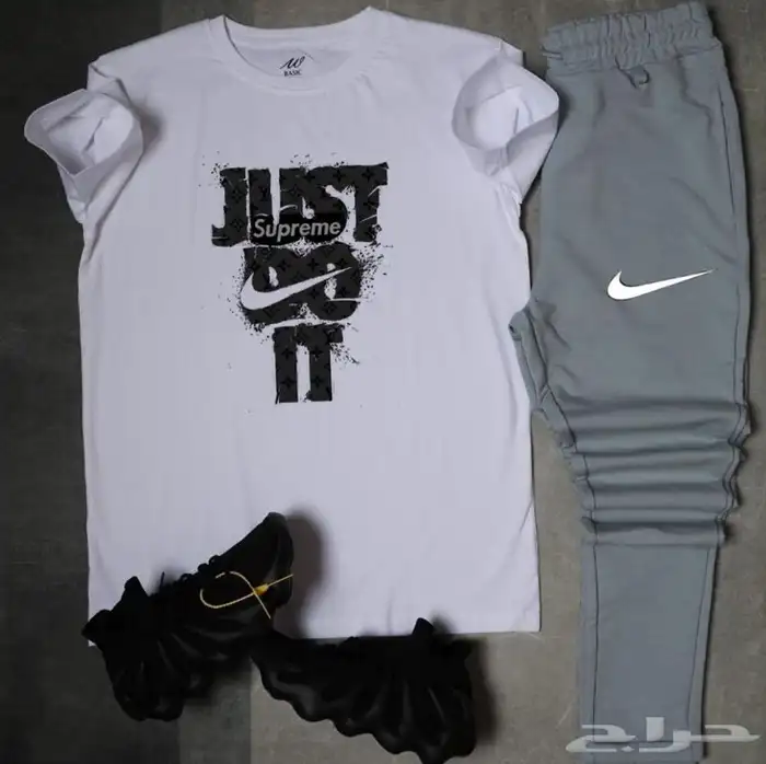 تيشيرتات وشورتات اطقم او منفصله حسب الطلب 40