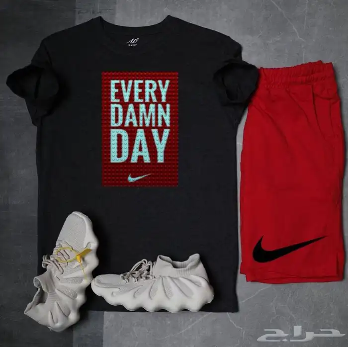 تيشيرتات وشورتات اطقم او منفصله حسب الطلب 39