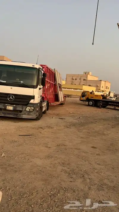 راس تريله لسحب التييادر موجود في جده 0