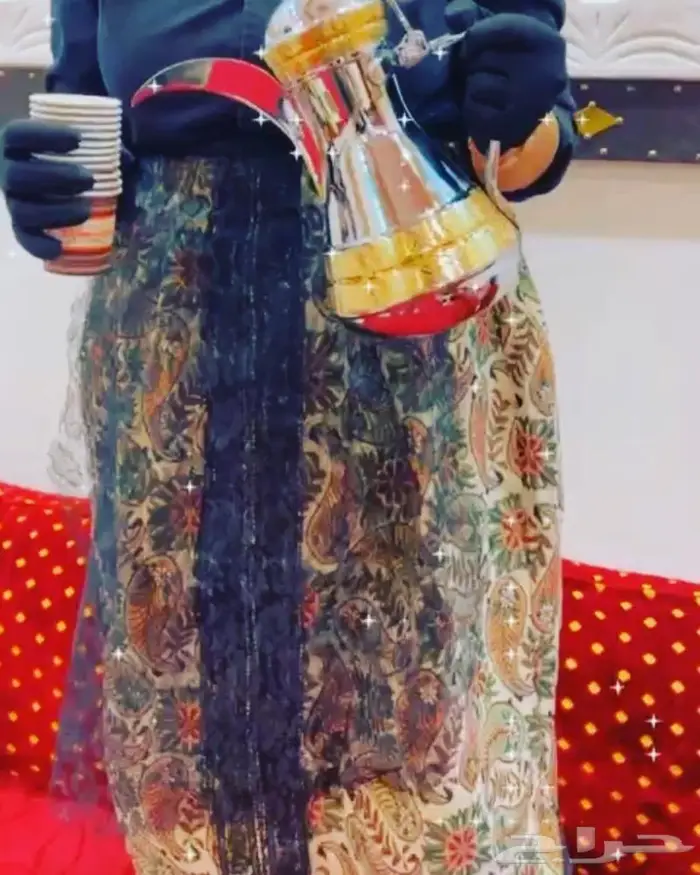 مباشرات وقهوجيات وتفتيش جوالات ونقاشة ودي جي 6