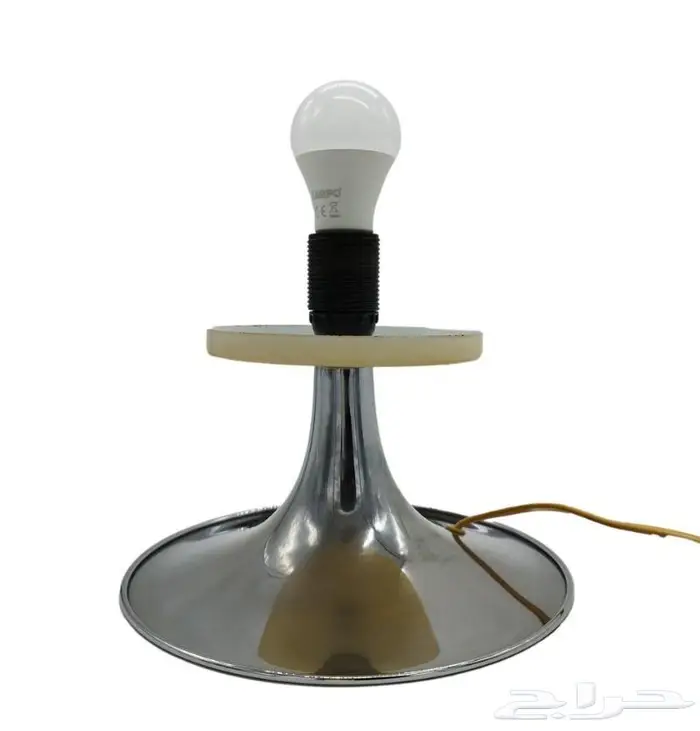 طقم نجفة اباجورة اضاءة طاولات وارضيات سويسرية ايطالية انتيك 24