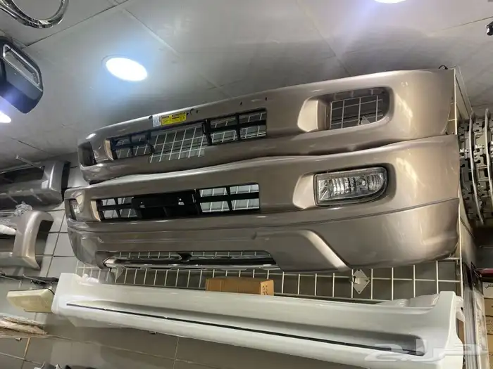 صدام امامي لاندكروزر 2003 الى 2007 مرشوش فتحه ونش وبدون 1