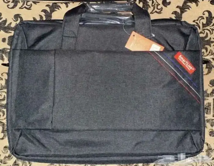 شنطه اصليه من ابل بي 120ريال 0
