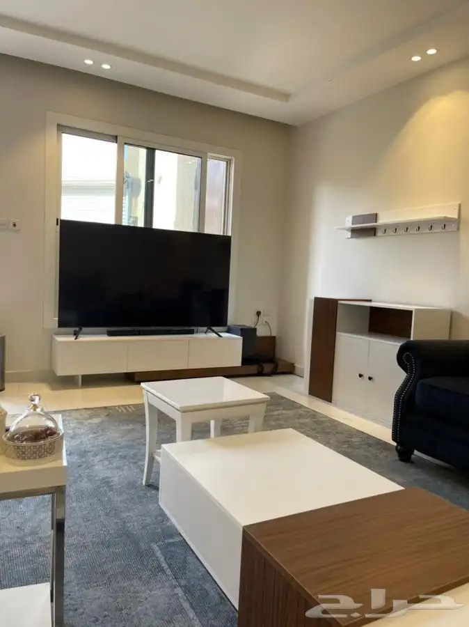 طاولات معلقه-طاولات تلفاز-مكتبة-طاولات وسط-ركن كوفي 50