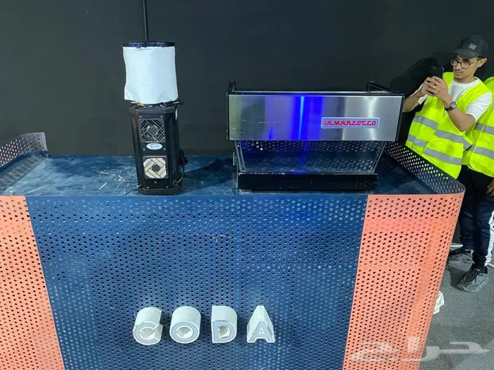 مكاين قهوة الاجار وتنظيف الحفلات والمعارض 1