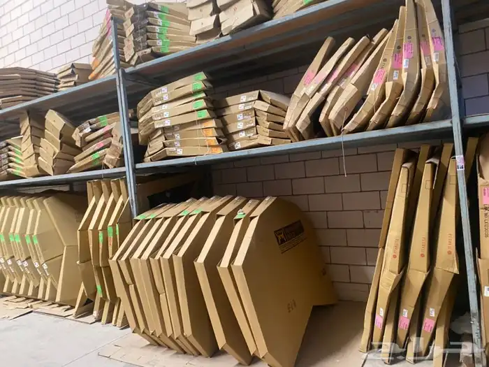 شبك لكزس. LS. 2004-2006 9