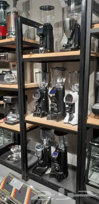 مكينة قهوة.سماور.ثلاجة عرض حلويات.فرن اونكس 13