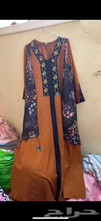 جلابيات استقبال. فساتين مستعملة 47